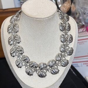 Elegant Silver Leaf Necklace